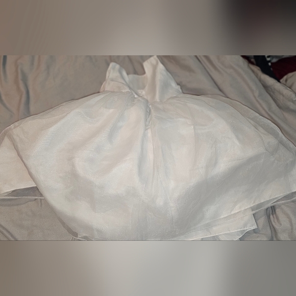 David’s Bridal Lace and Mesh Flower Girl Dress puffy tulle white sz 3 - Picture 4 of 6